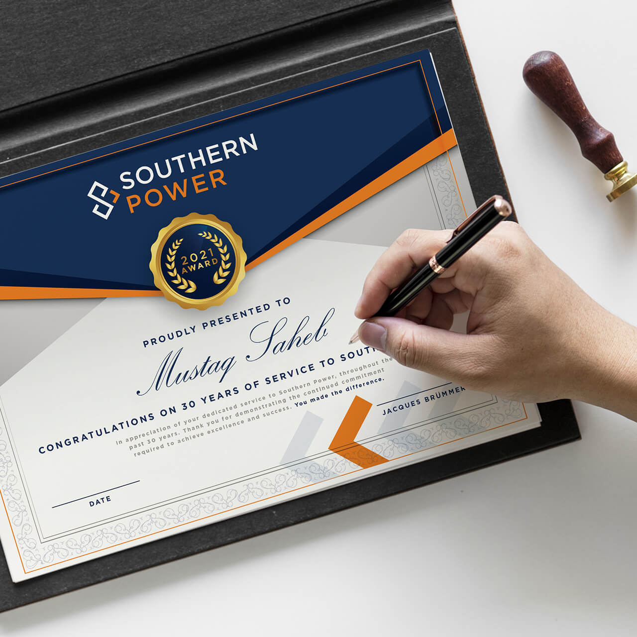 Free Certificate Mockup PSD